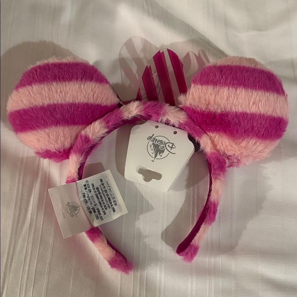 Disney Alice in Wonderland, Cheshire cat Mickey Mouse ears newest tag - Picture 2 of 3